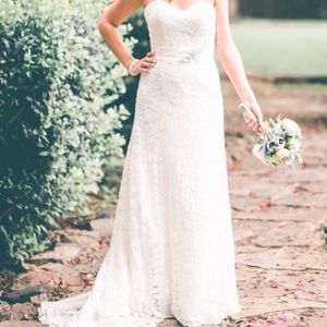 Sz 6 lace wedding dress